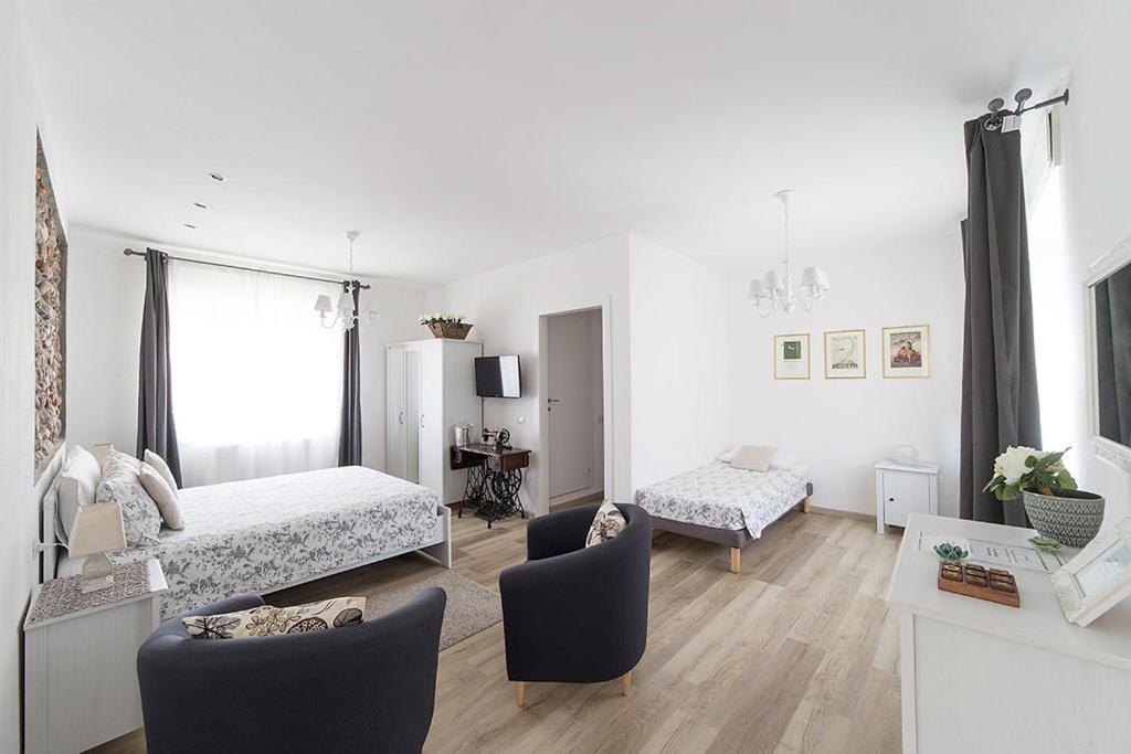 Il Giuelin Malpensa B&B 索马伦巴多 外观 照片